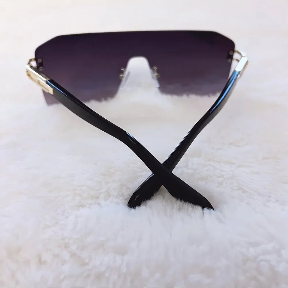 Sadie Black Oversized Rimless Flat-Top Sunglasses